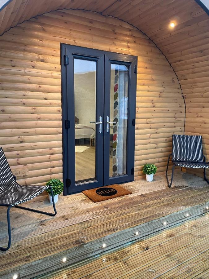 Apex Pod & Jacuzzi Bath